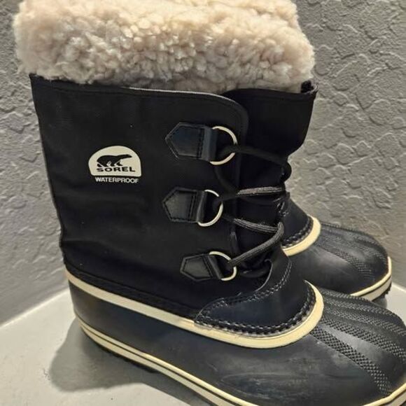 Size 8 Sorel Caribou NY1879 Black Nubuck/Sherpa Waterproof Women Insulated Boots - Picture 1 of 7